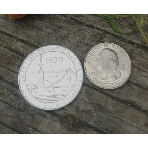 Vintage 1939 Golden Gate International Exposition Union Pacific Railroad Token - Picture 10 of 10